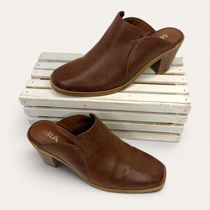 MIA Brown Manmade Mule Shoes Size 6.5